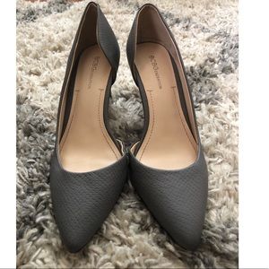 EUC BCBGenerarion Shoes - Size 8.5